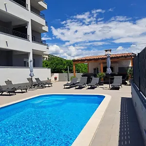  Apartment Aa 2 Croatia